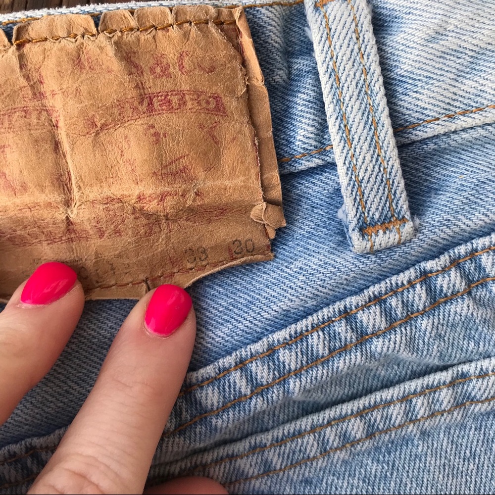 NWT Levi shorts - Picture 6 of 6